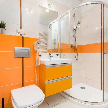 Al Krakowska 291a By Homeprime Apartment