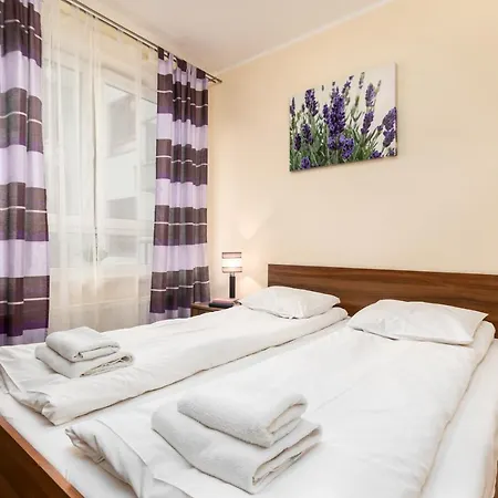 Al Krakowska 291a By Homeprime Apartment