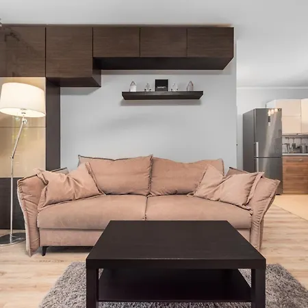 Al Krakowska 291a By Homeprime Warszawa