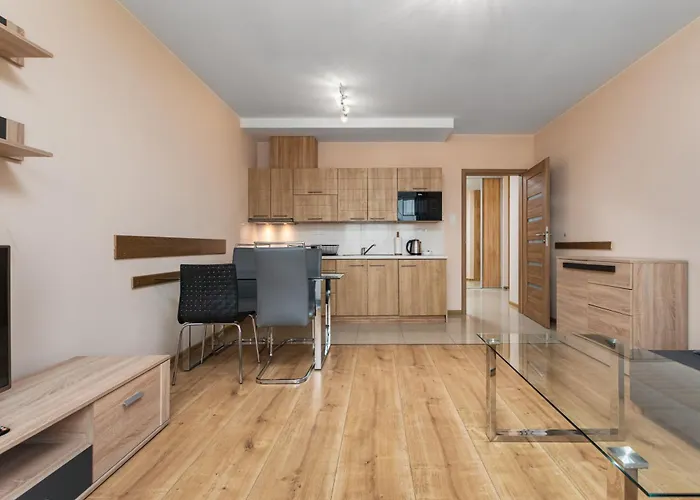 Al Krakowska 291a By Homeprime *