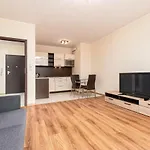 Al Krakowska 291a By Homeprime Apartman Varsó