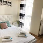 Apartman Al Krakowska 291a By Homeprime