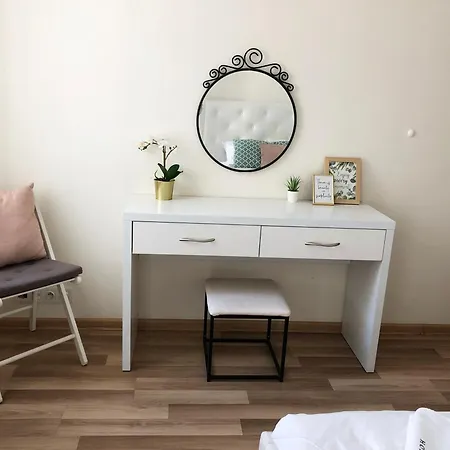 Lägenhet Al Krakowska 291a By Homeprime